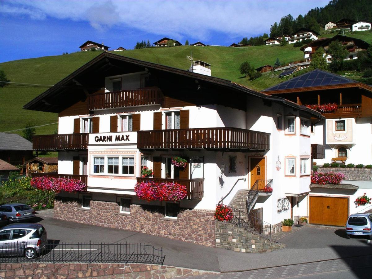 Garni Hotel Max Santa Cristina Val Gardena Екстер'єр фото