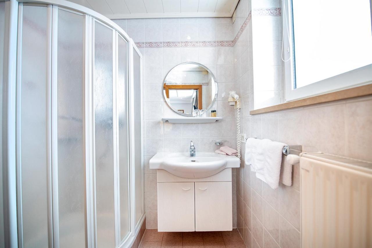 Garni Hotel Max Santa Cristina Val Gardena Екстер'єр фото